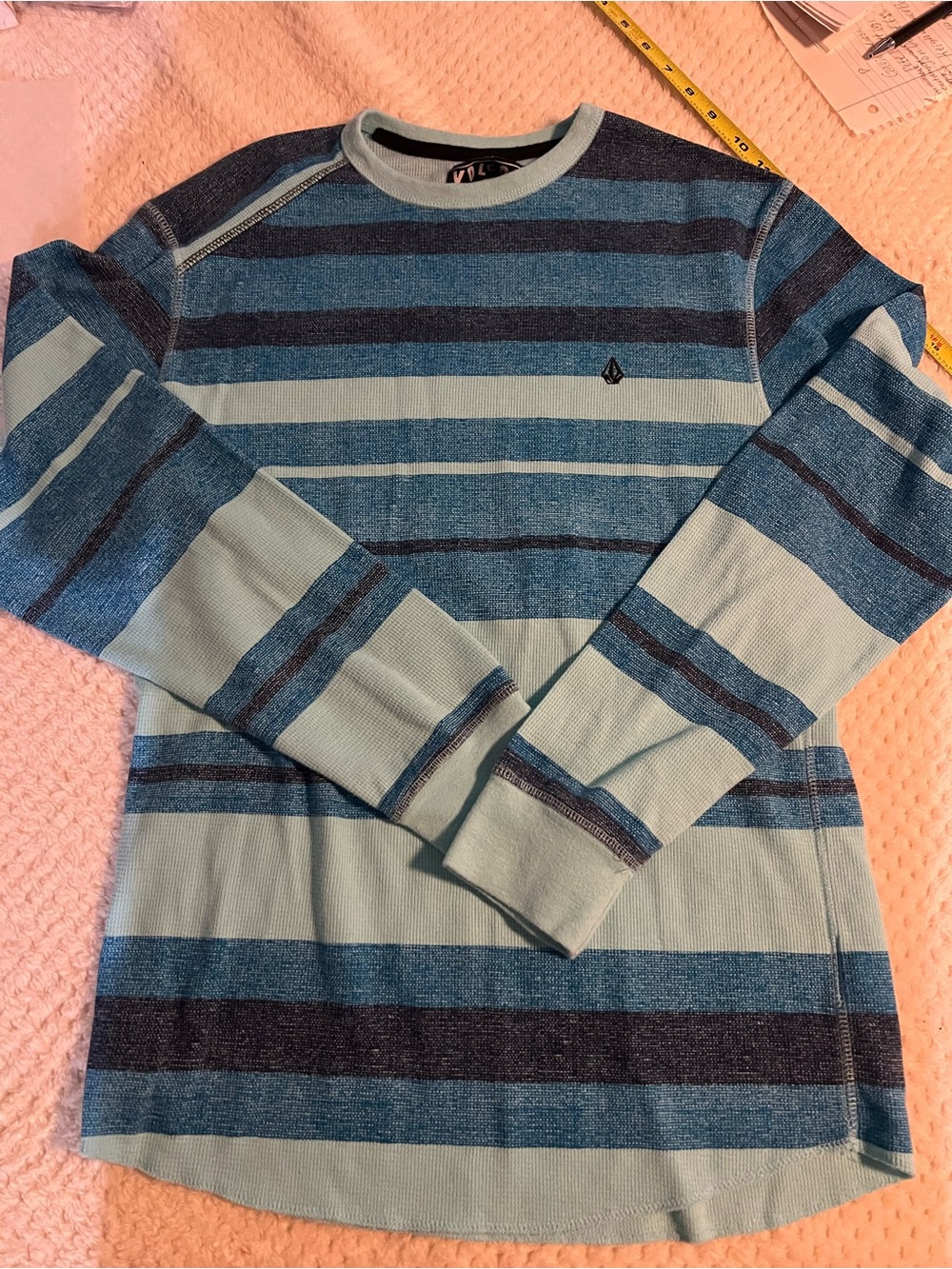 Volcom Men’s Sky Blue and Navy Horizontal Stripe Crewneck